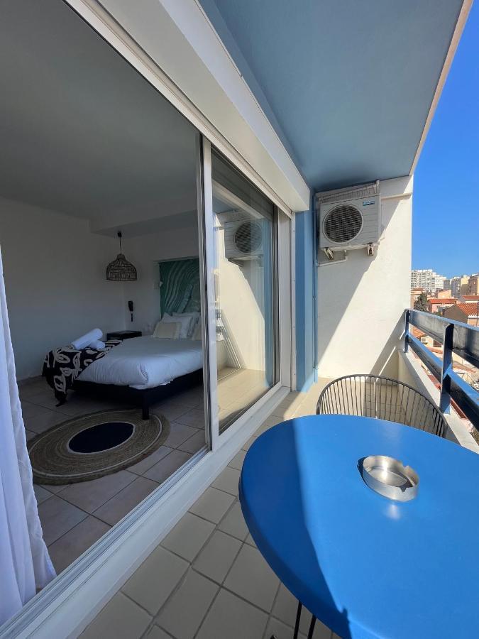 Hôtel Les Sables Canet-en-Roussillon Exterior foto